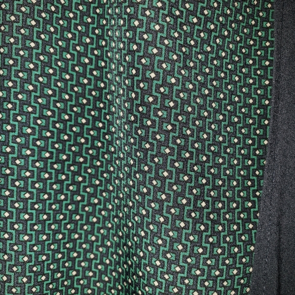 3/$15 Ann Taylor Split Back Blouse - Picture 3 of 6